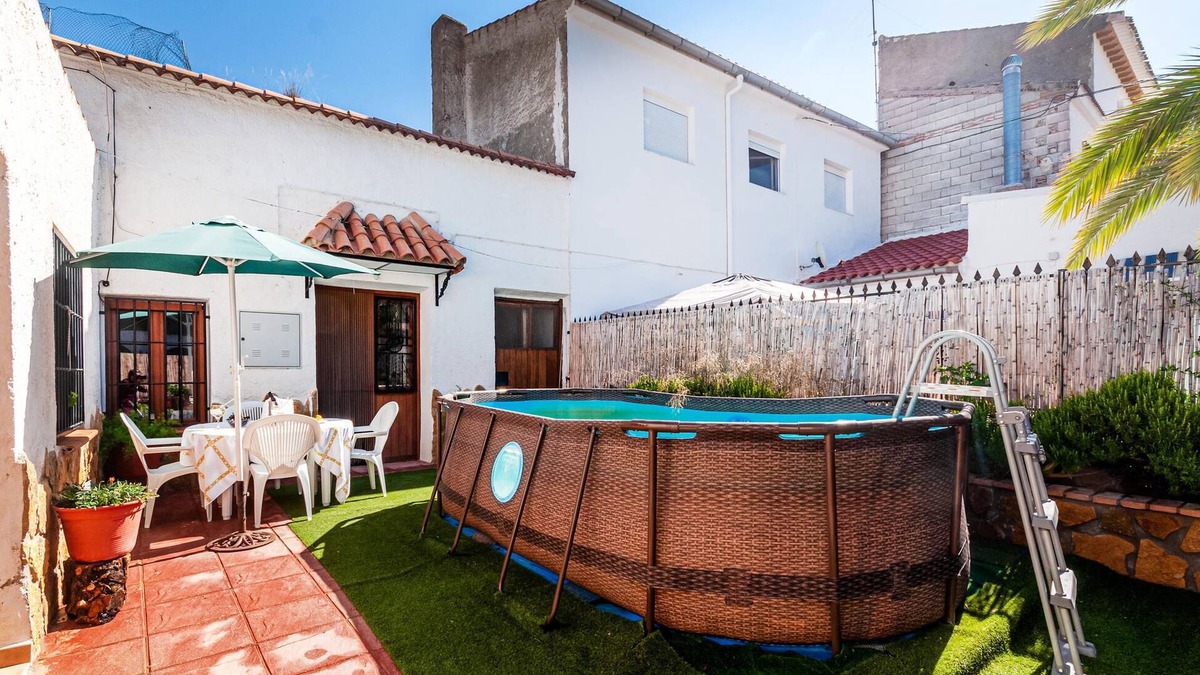 Cuevas del Campo House | Cozy home in Cuevas del Campo with WiFi