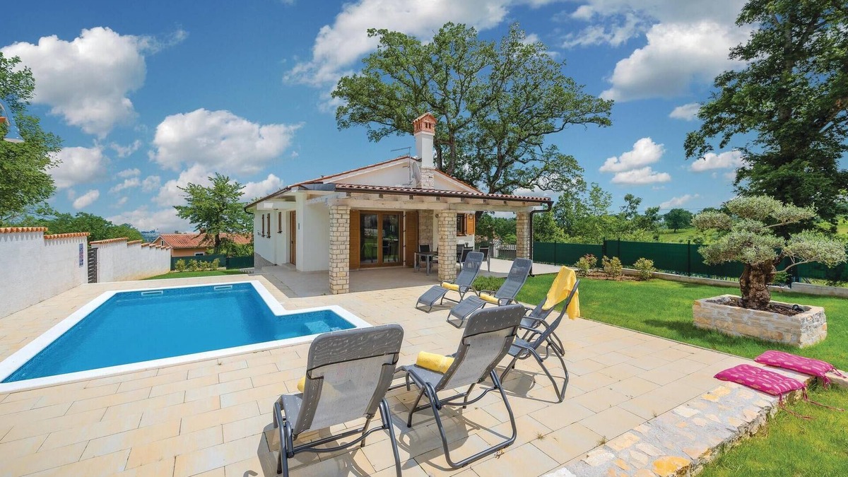 Krsan House | Cozy home in Cambarelici