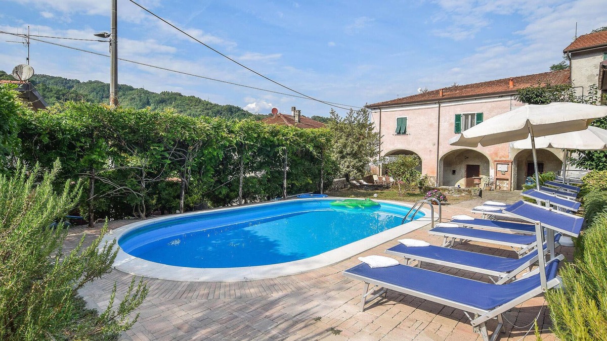 Mulazzo House | Cozy home in Castagnetoli