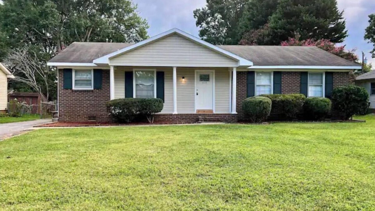 Greensboro House | Cozy Home in Central Location, Gboro & High Point!