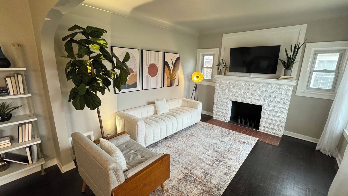 Flint House | Cozy Home in College Cultural