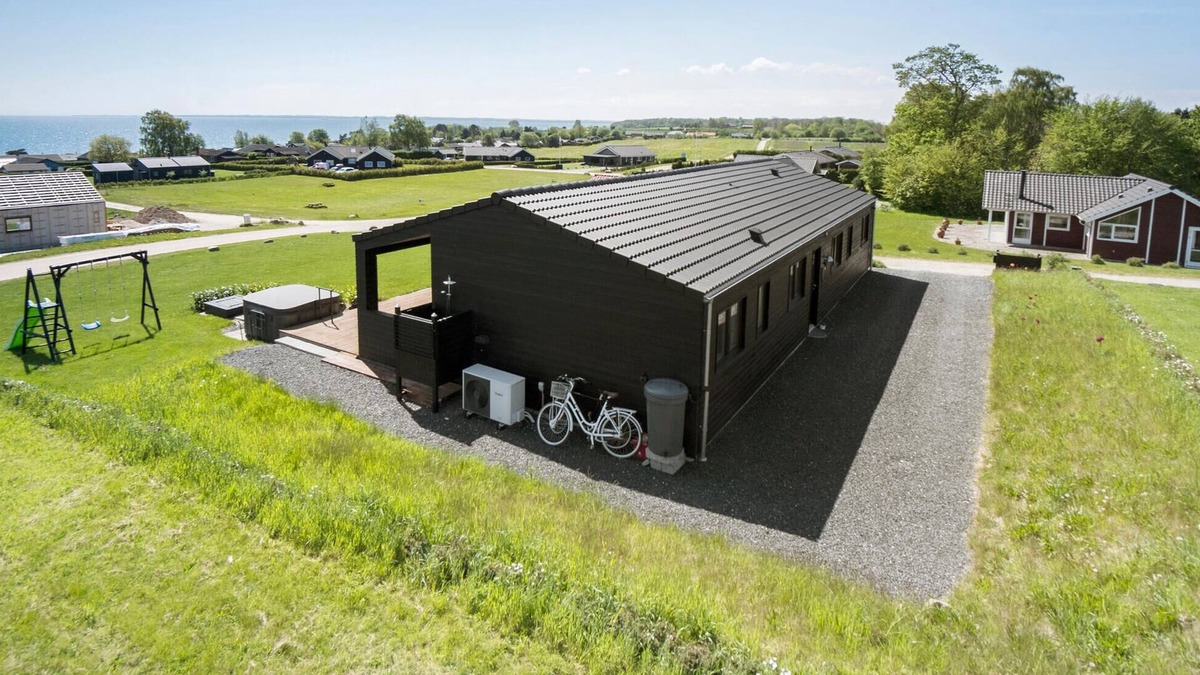Bøjden House | Cozy home in Faaborg with WiFi