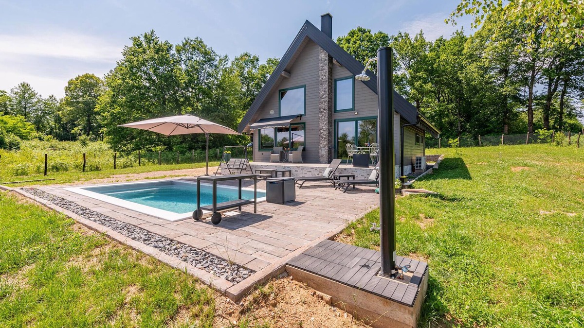 Gospic House | Cozy home in Gospic with Wi-Fi
