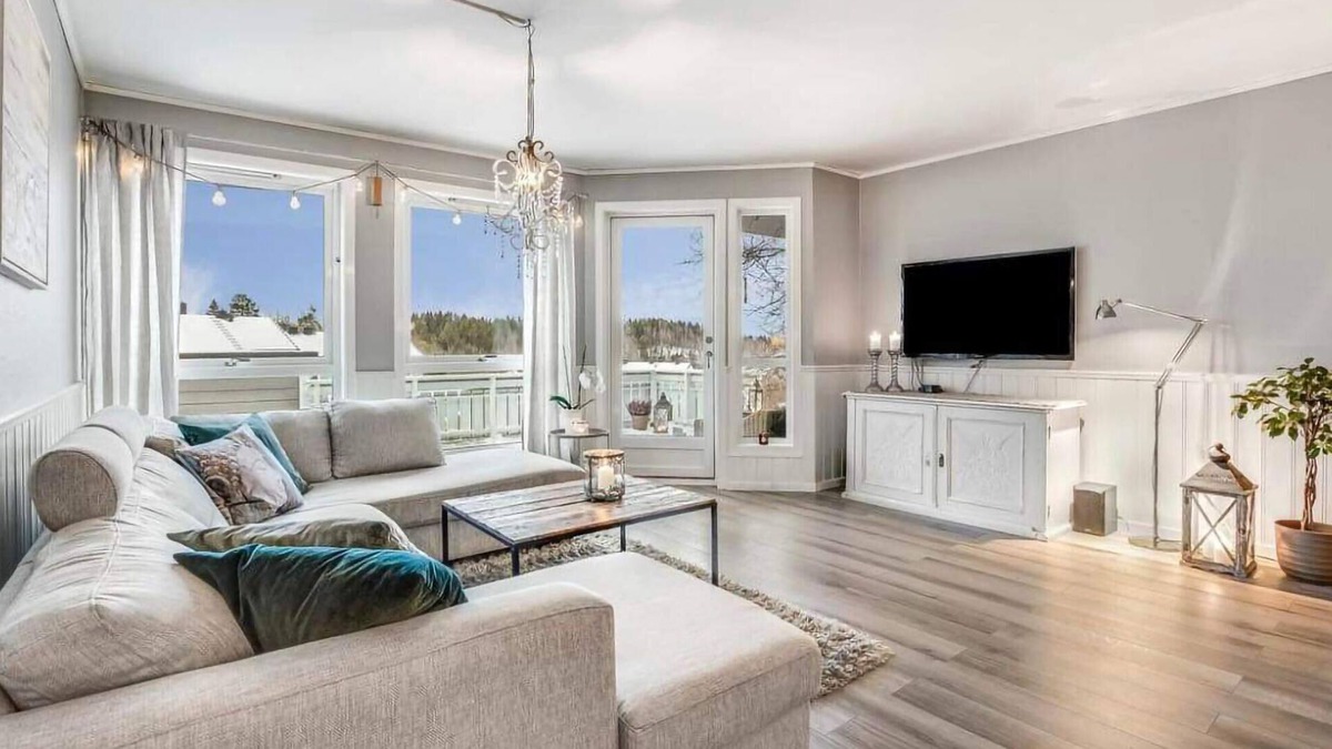 Asker House | Cozy home in Heggedal with house a panoramic view
