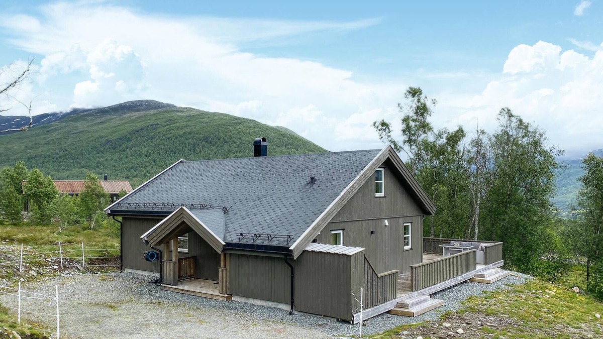 Hornindal House | Cozy home in Hornindal with sauna