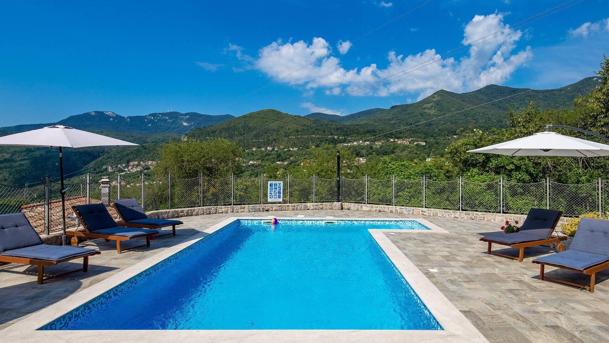Opatija House | Cozy home in Icici with house sea view