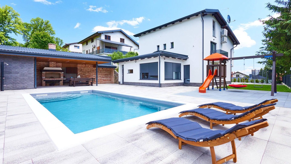 Karlovac House | Cozy home in Karlovac with sauna