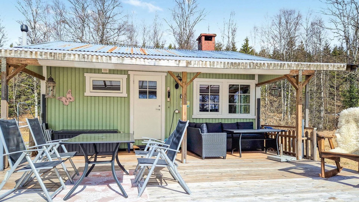Torsby House | Cozy home in Långtjärn with kitchen