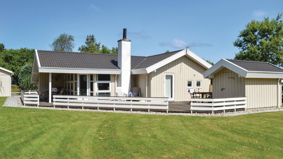 Melby House | Cozy home in Melby with kitchen