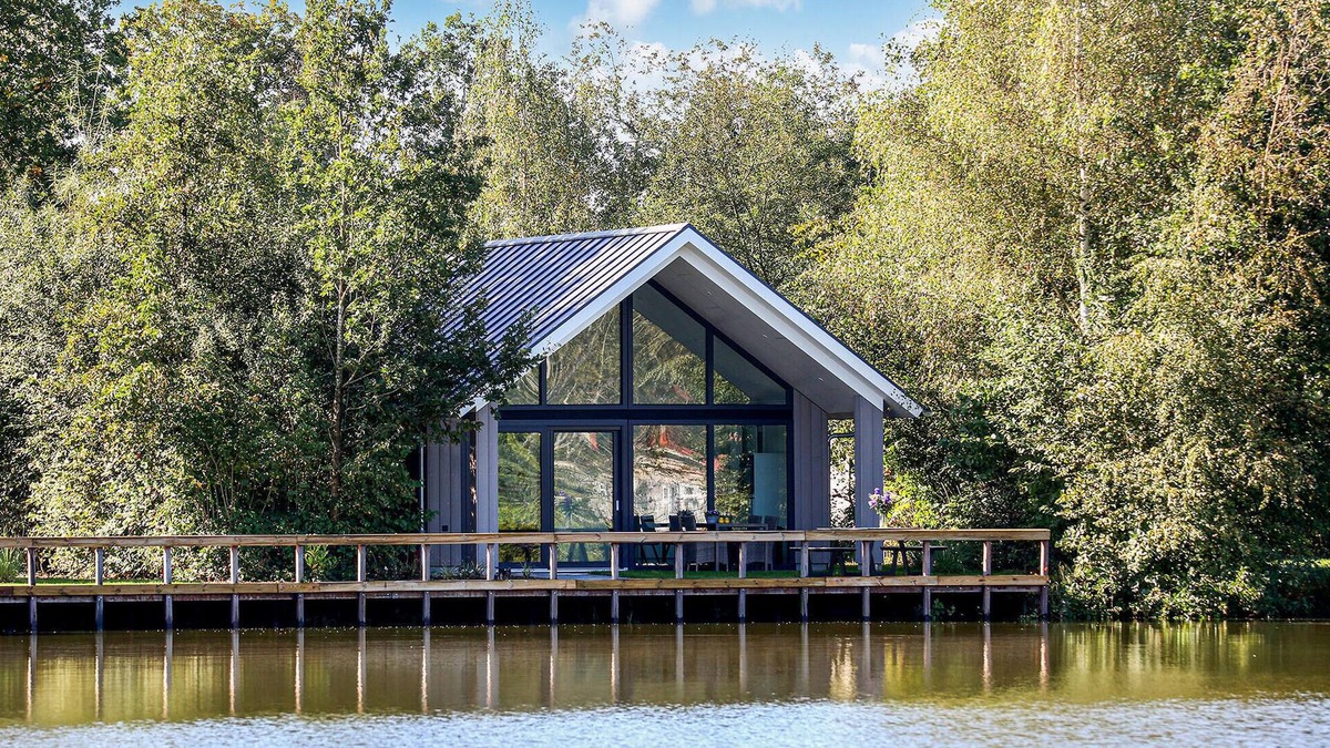 Oosterwolde House | Cozy home in Oosterwolde with WiFi