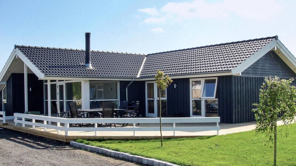 Hasmark Strand House | Cozy home in Otterup with WiFi
