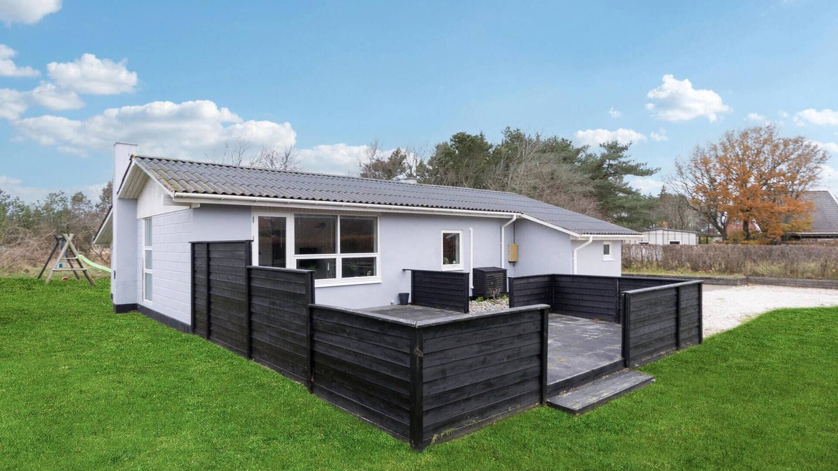 Hulsig House | Cozy home in Skagen with kitchen