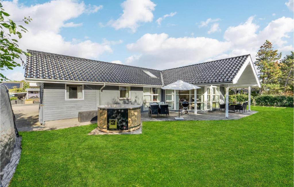 Store Kongsmark House | Cozy Home In Slagelse With Kitchen