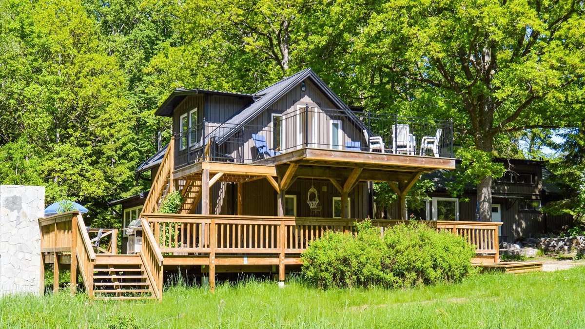Strangnas House | Cozy home in Strängnäs with sauna
