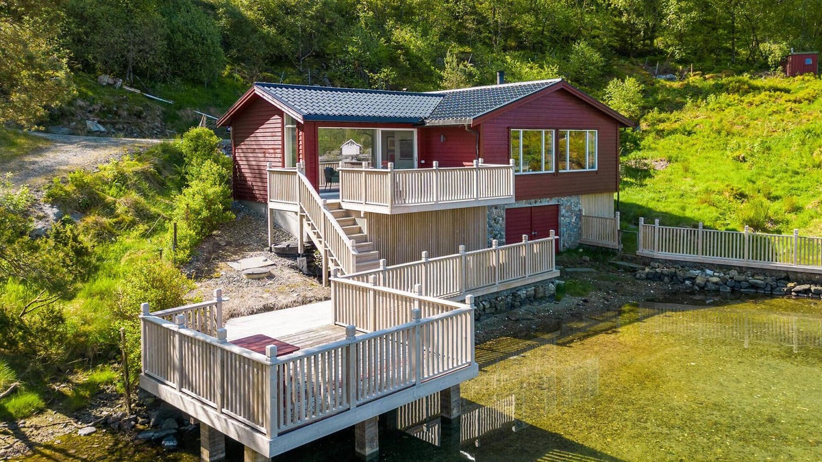 Sveio House | Cozy home in Sveio with WiFi