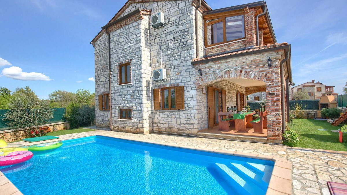 Cabrunici House | Cozy home in Svetvincenat
