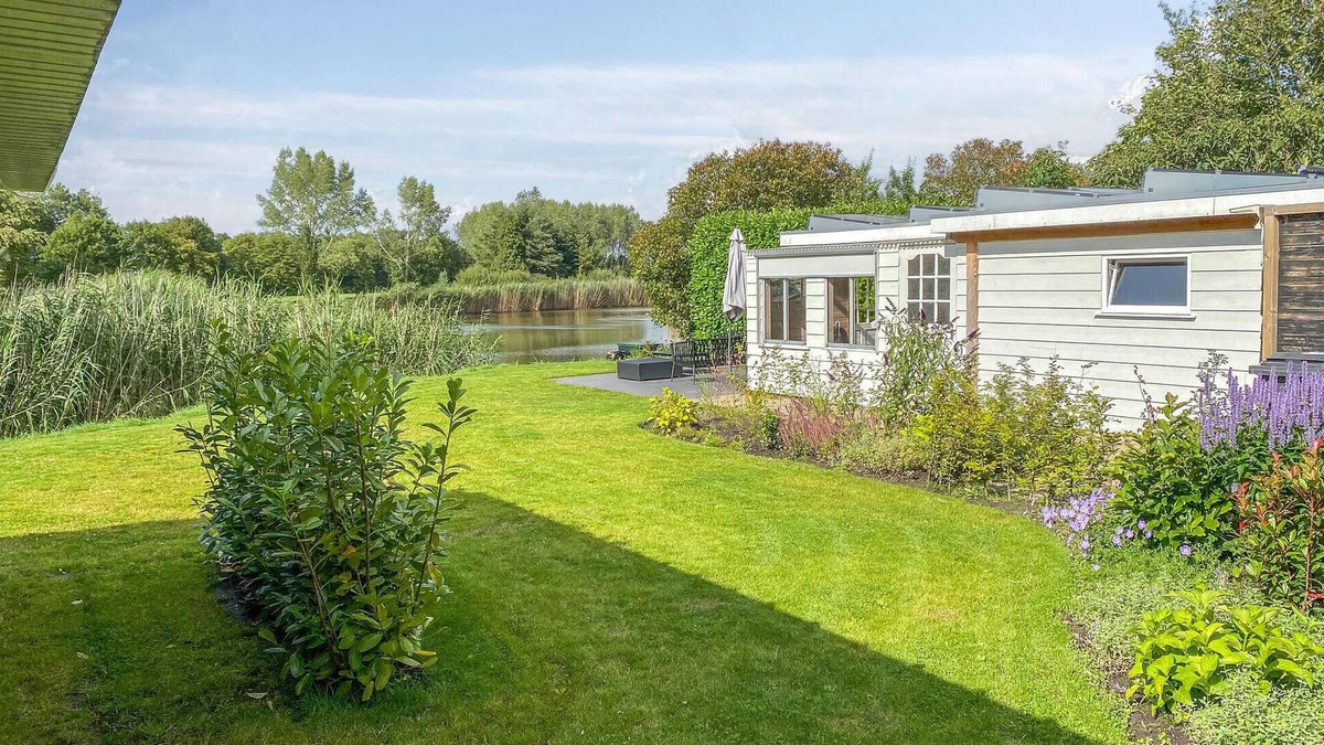 Tiendeveen House | Cozy home in Tiendeveen with WiFi