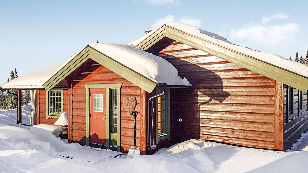 Kamben House | Cozy home in Ulnes with sauna