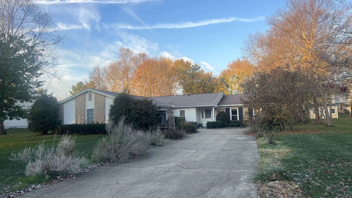 Oxford House | Cozy home just a few minutes from the heart of Oxford and Miami University!
