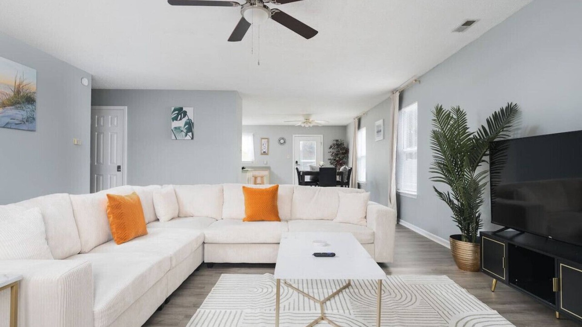 Plainfield House | Cozy Home Plainfield Indy