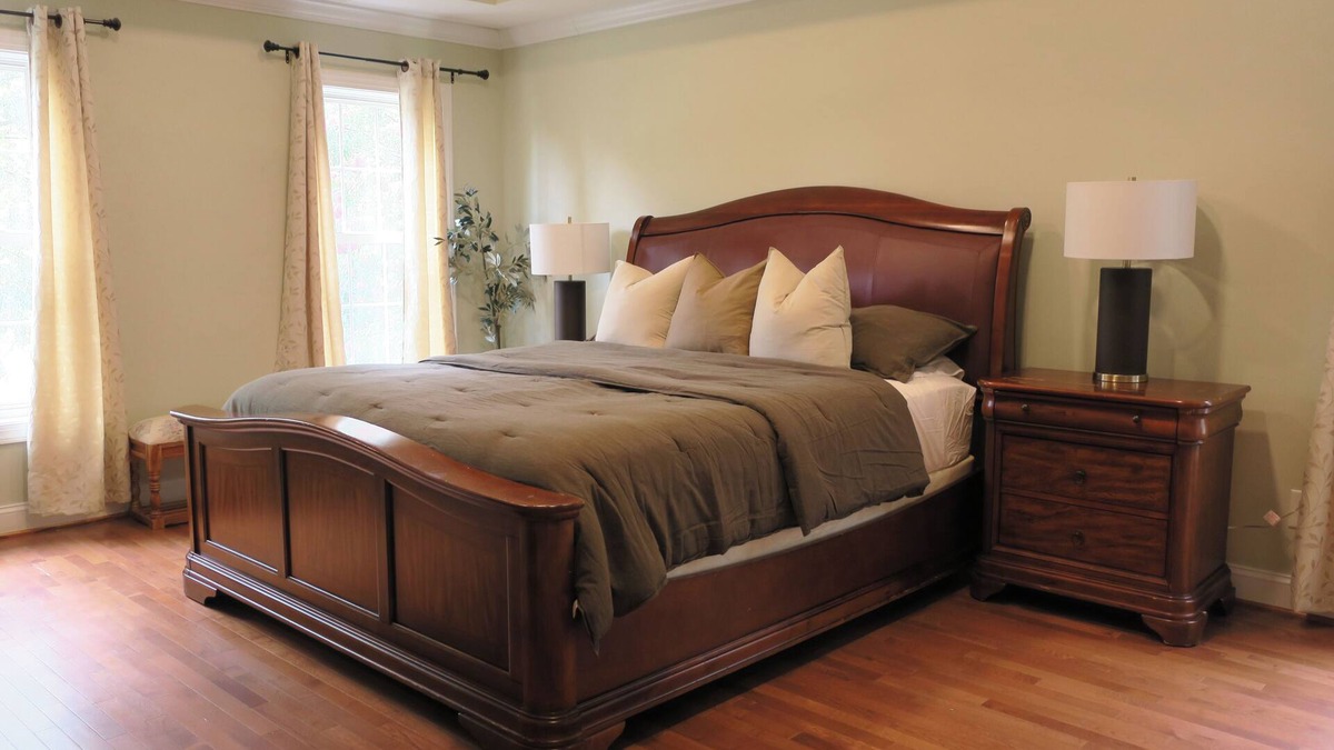 Derwood House | Cozy Home - Walkable to Metro, Perfect DC getaway!
