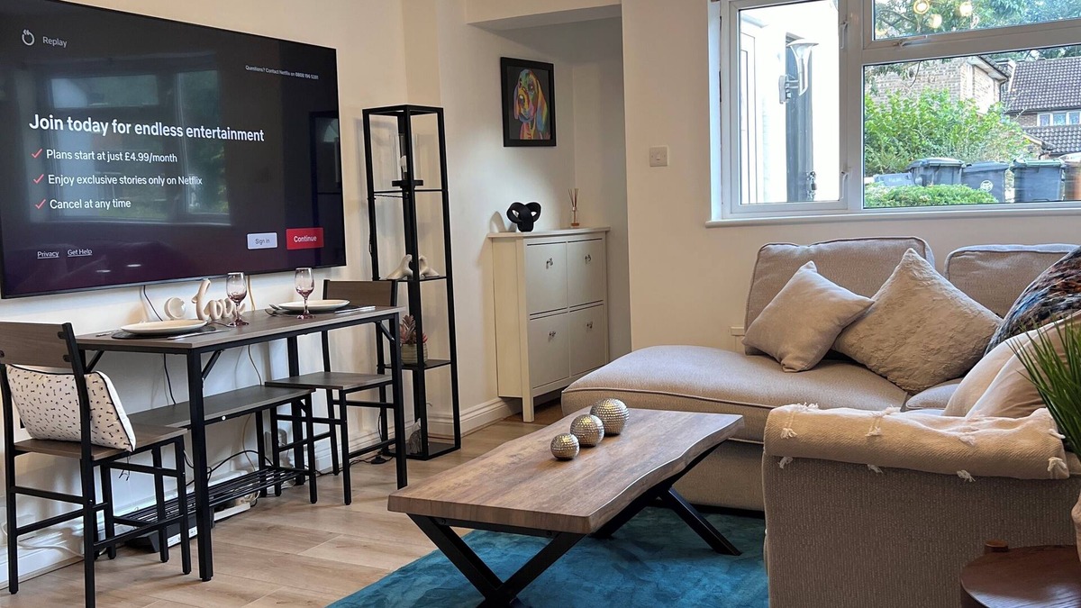 Hertford House | Cozy home with a garden walkable distance to the heart of Hertford