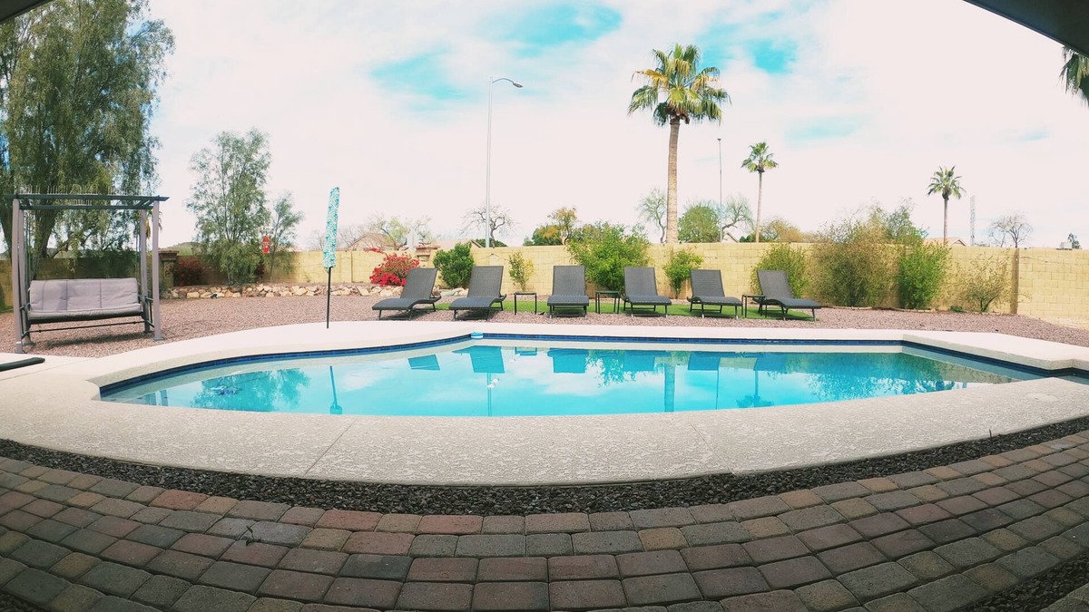 Deer Valley House | Cozy Home with Private Pool, Great Patio & Putting Green – The Ultimate Getaway!