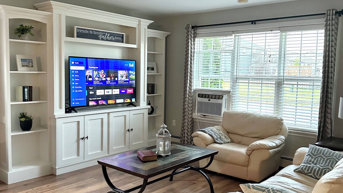 Charlottetown House | Cozy & hospitality house