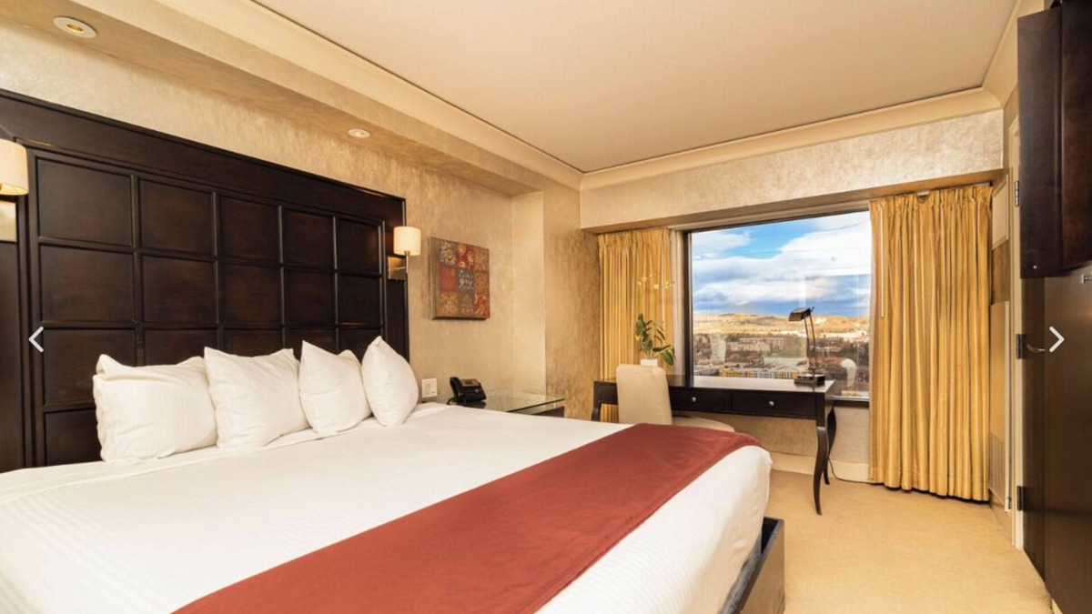 Downtown Reno Apartment | Cozy hotel suite in enjoyable Reno with WiFi, AC
