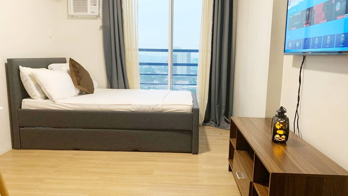 Cagayan de Oro Hotel | Cozy hotel with 1 bedroom and WiFi, AC in enjoyable Cagayan de Oro Philippines