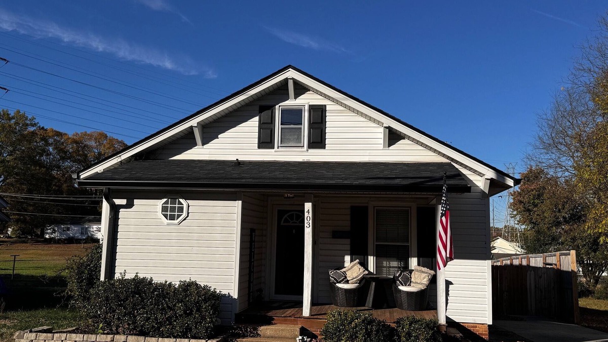 Kannapolis House | Cozy house, Fenced in backyard w/firepit & swing. Minutes from Downtown