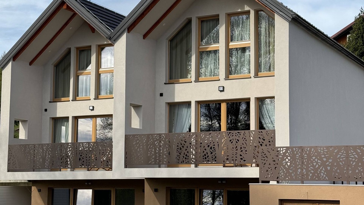 Zavrc House | Cozy house for pampering with a wellnes area and swimming pool. Nature & peace.