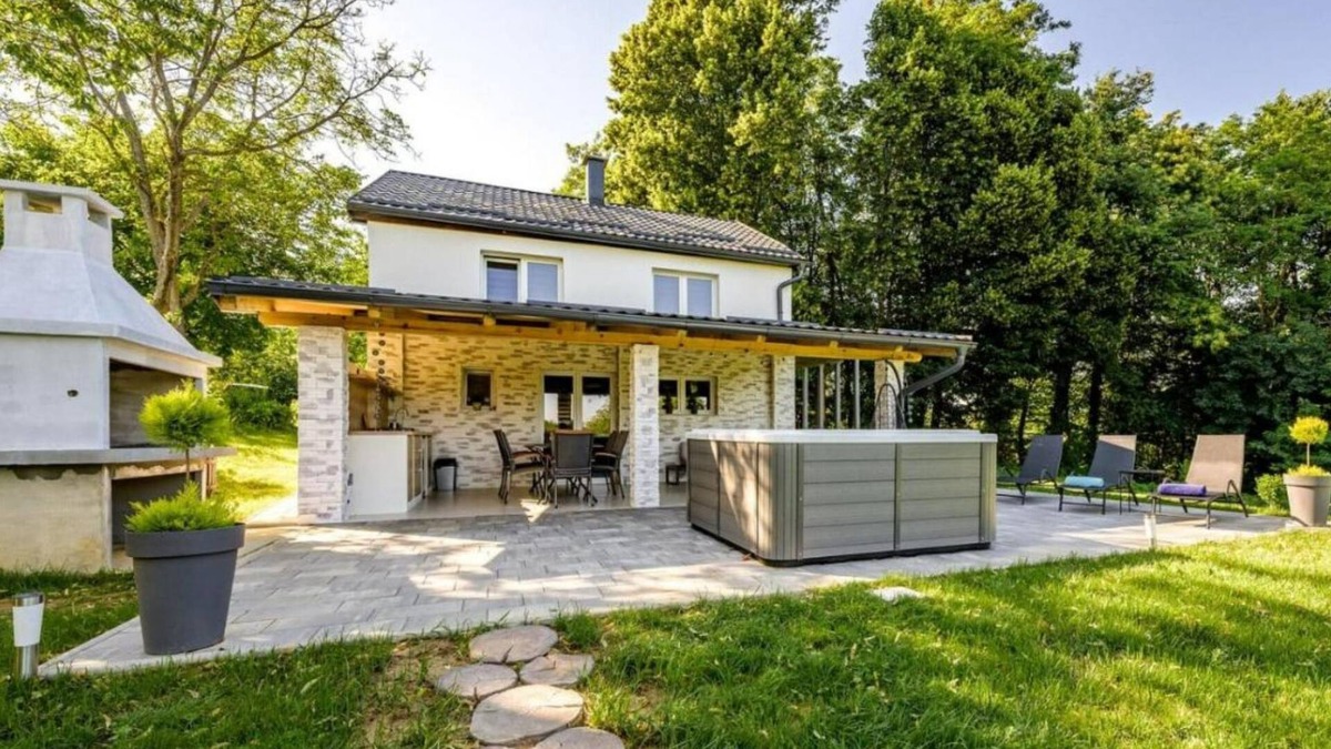 Jalzabet House | Cozy House In Nature With Hot Tub, Kelemen, Croatia