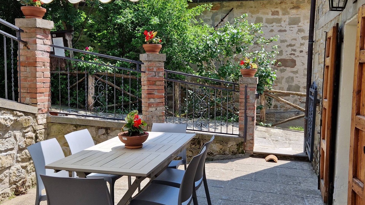 Porciano House | Cozy house in the ancient medieval village of Porciano