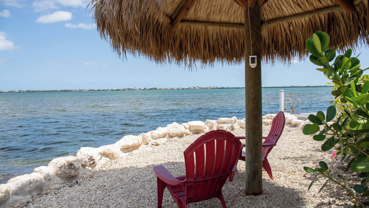 Little Torch Key House | Cozy house on peaceful Little Torch Key with majestic view of Big Pine Channel!