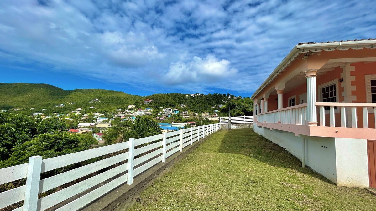 Union Vale House | Cozy house with beautiful sea view in Port Elizabeth