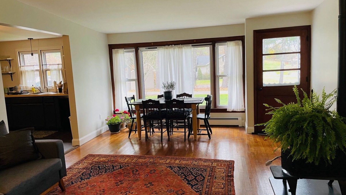 Kerhonkson House | Cozy Hudson Valley Retreat - 1950's Ranch Close to Everything