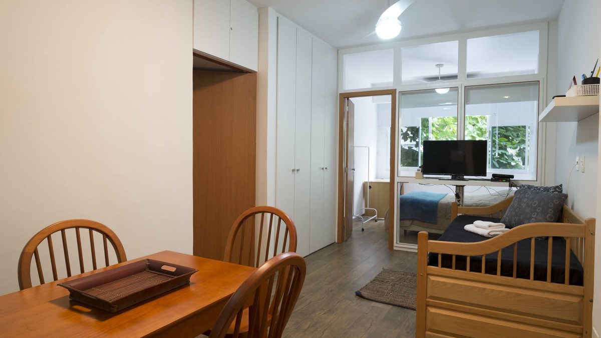 Copacabana Apartment | Cozy just steps from Copacabana beach