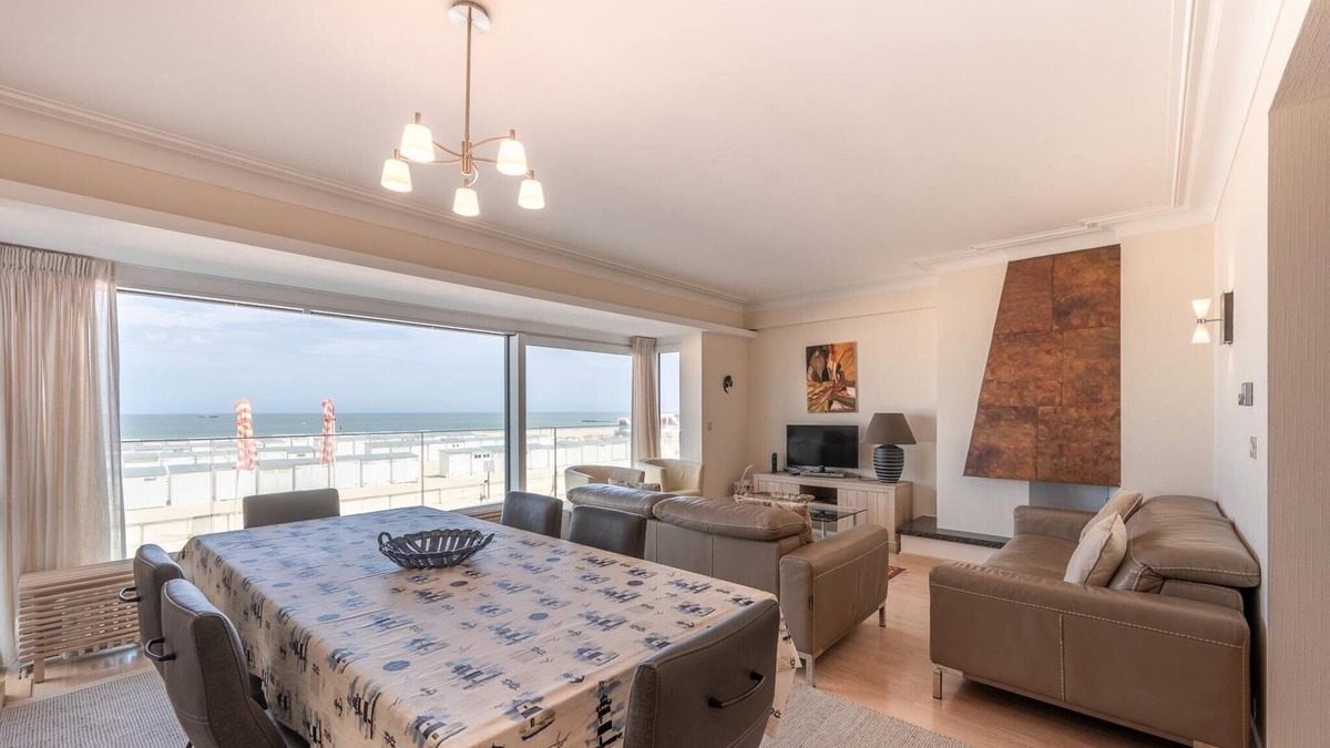 Albertstrand Apartment | Cozy Knokke Beach Escape