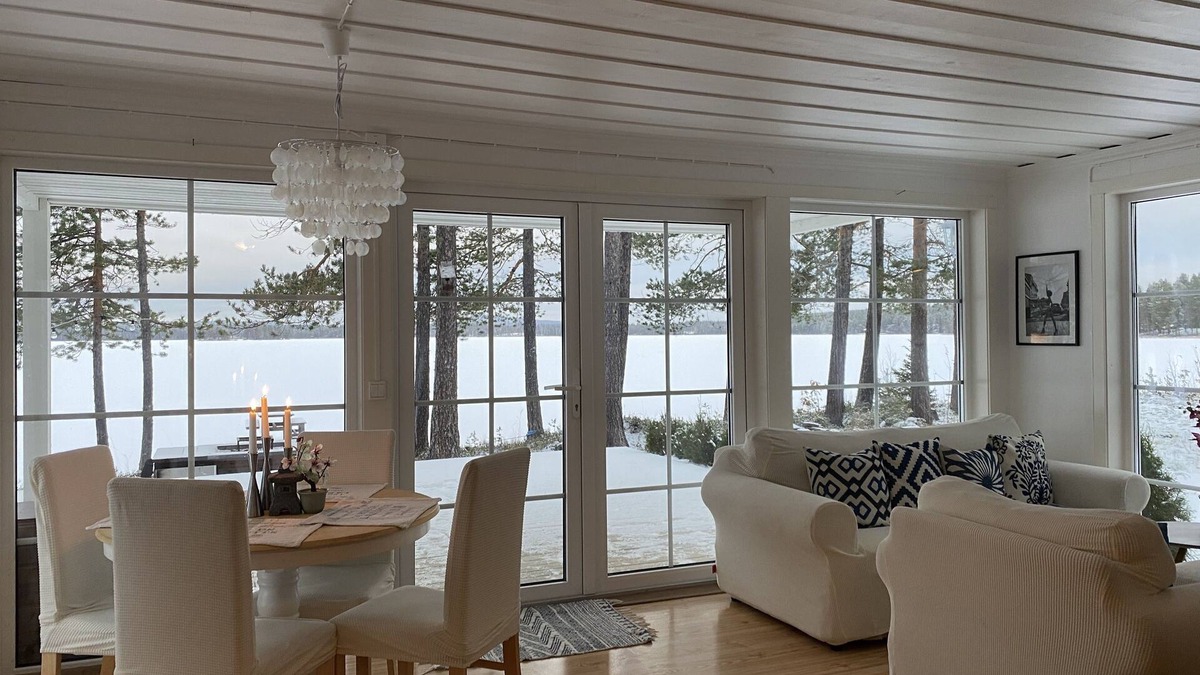 Alvsbyn Cabin | Cozy Lake Cabin in the Forest