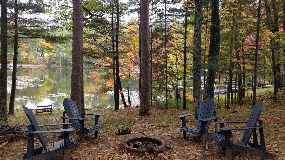 Woodruff Cabin | Cozy Lakefront Cabin - Close to Everything!
