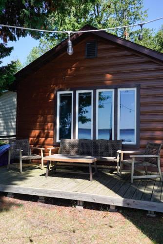 Onaway House | Cozy Lakefront Cottage on Black Lake