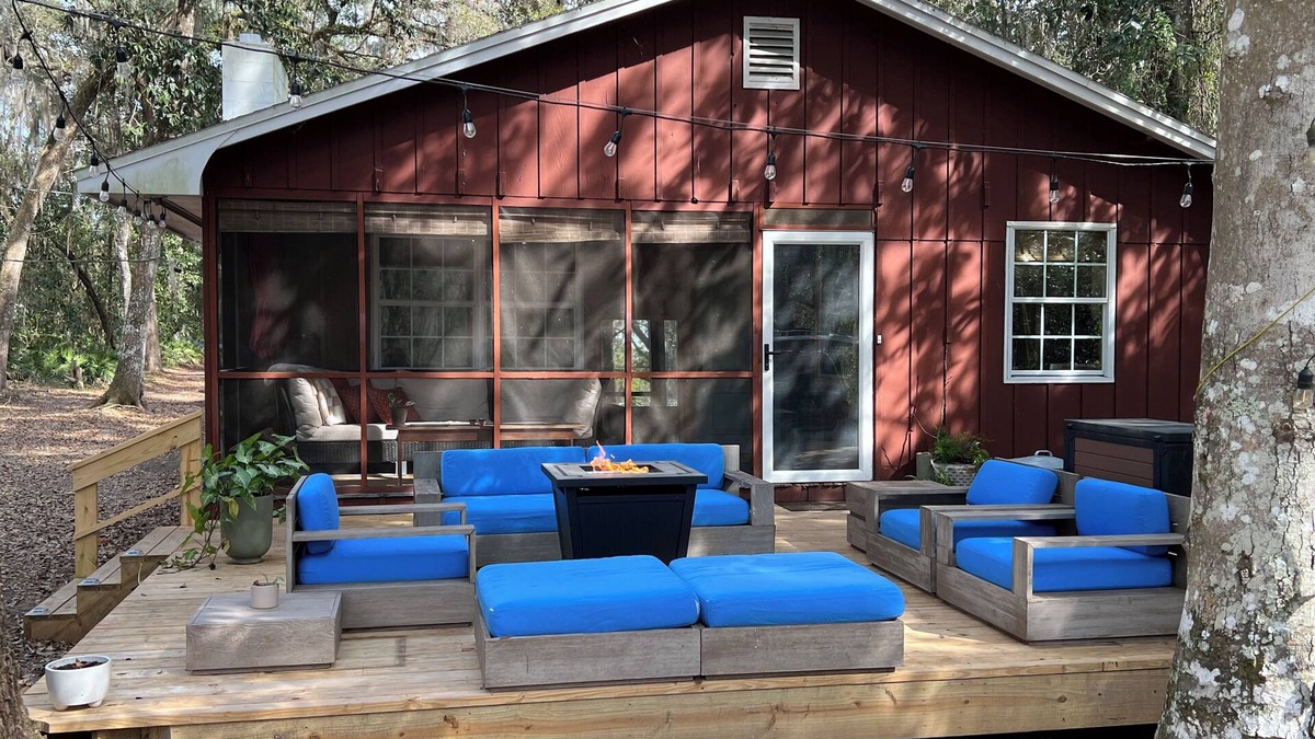 Melrose House | Cozy Lakeside Cabin in Melrose
