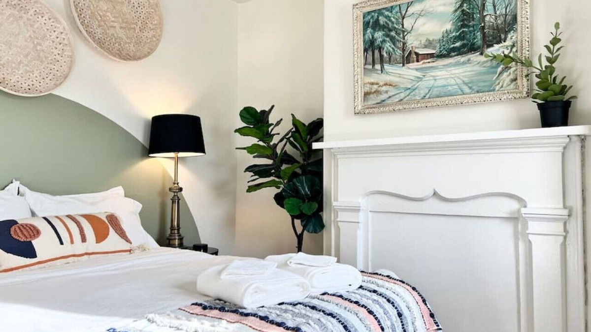 Lower Lawrenceville Apartment | Cozy Lawrenceville Flat.