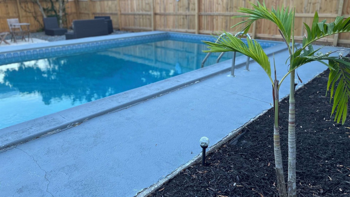 Cypress Gardens House | Cozy Legoland Guest House with Pool