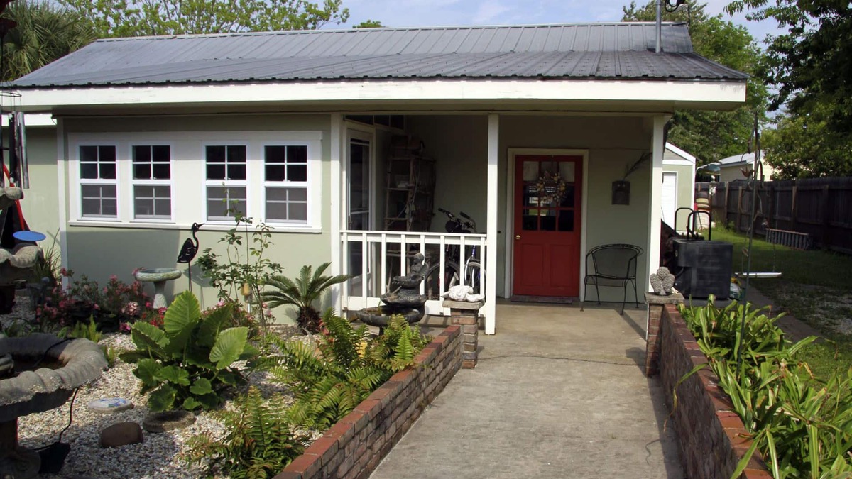 Old Town House | Cozy Living Close to the Beach