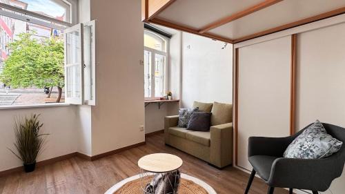 Coimbra City Centre Apartment | Cozy Loft at Arco de Almedina