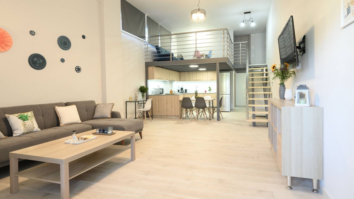 Kokkini Chani House | Cozy lofthouse - 3 min from the beach!