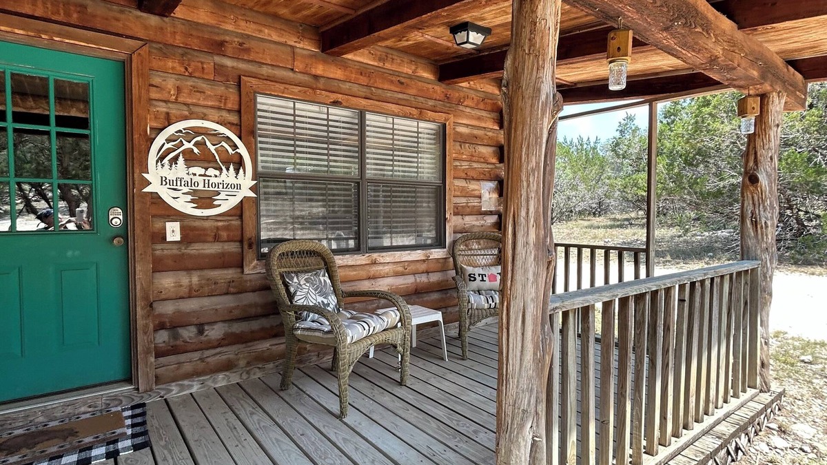 Concan Cabin | Cozy Log Cabin called Buffalo Horizon. Sleeps 4. Close to Frio River