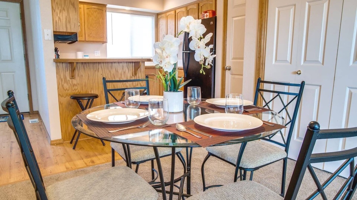 Meridian House | Cozy Meridian Home ⭐ HULU ⭐ W/D ⭐ 12 Min to Boise